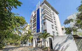 Open Hotel By Olive - The Botanica